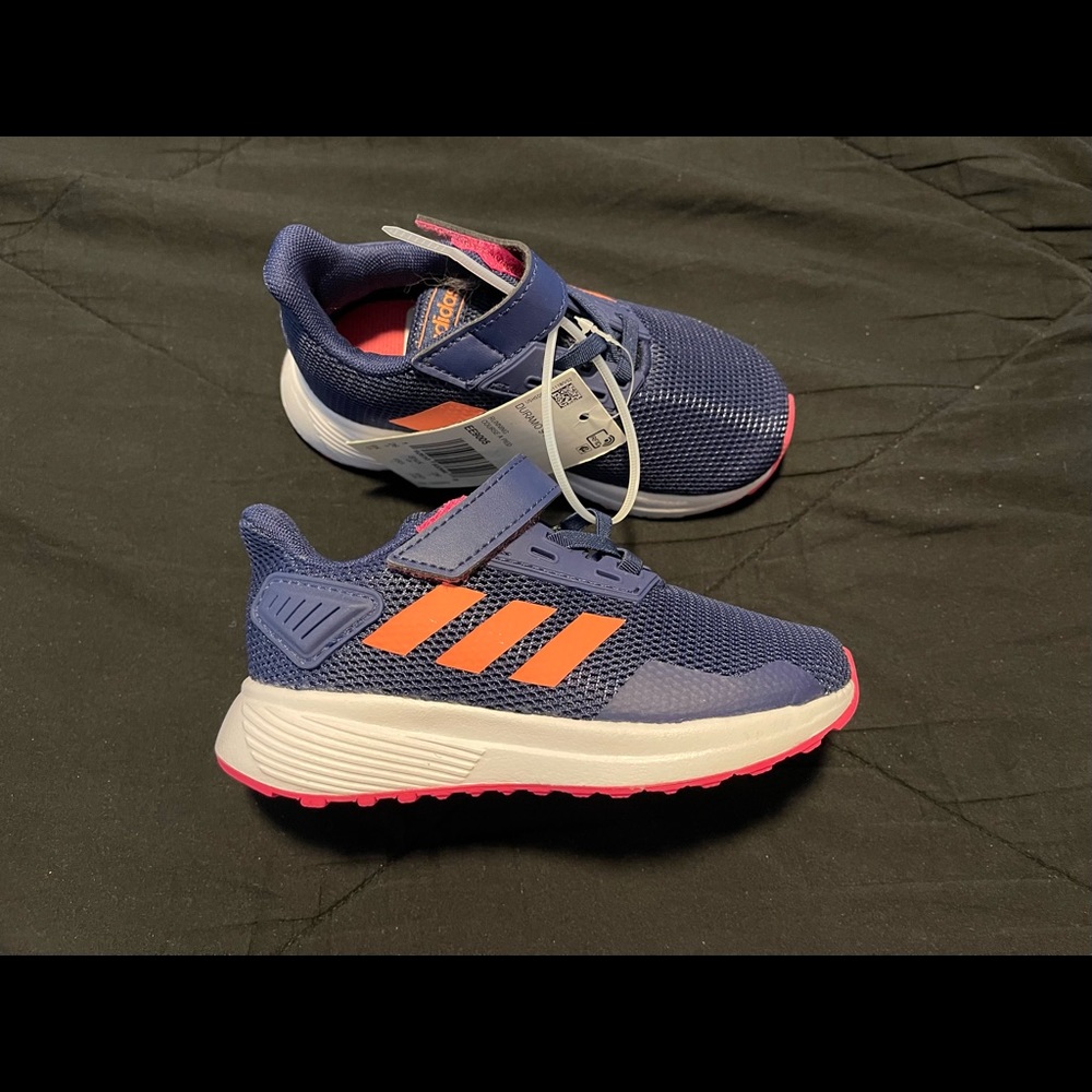 Brand new adidas girls Childrens kids shoes size 8